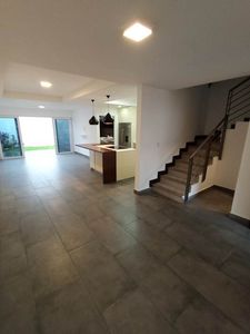  ALQUILER DE CASA CON LÍNEA BLANCA GUACHIPELÍN