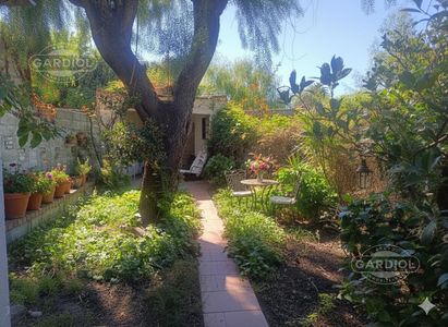 Alquiler de casa de 2 dormitorios en Colonia del Sacramento