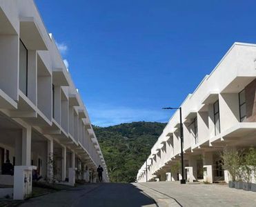  ALQUILER DE CASA EN CONDOMINIO ESCAZU URBANO - ESCAZÚ