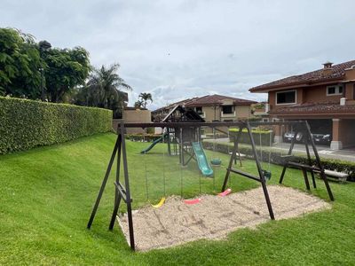  Alquiler de casa en condominio familiar en San Rafael de Escazu