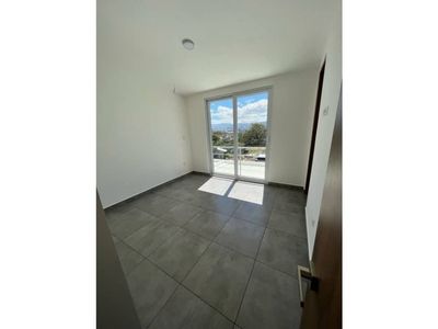  Alquiler de casa en Condomonio en San Francisco de Heredia Foto 1 de 14