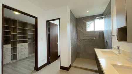 Alquiler de Casa en San Rafael de Escazú. RAH 25-1972 Foto 5 de 10