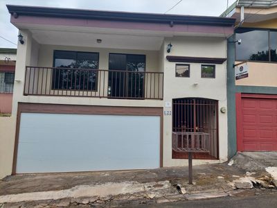 Alquiler de Casa en Santa Bárbara, Heredia. RAH 26-525