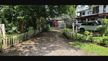 Alquiler de Casas en Ciudad colón - Mora