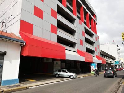 Alquiler de Edificio Comercial en Carmen, San José. RAH 25-910