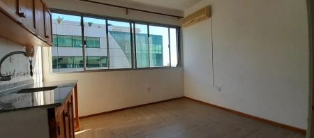 ALQUILER DE MONOAMBIENTE SOBRE CALLE COLONIA EN BARRIO CORDÓN Foto 9 de 10