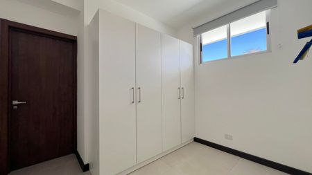 Alquiler de Penthouse en San Rafael de Escazú. RAH 26-215 Foto 3 de 10