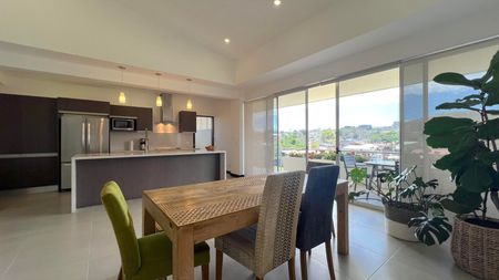 Alquiler de Penthouse en San Rafael de Escazú. RAH 26-215 Foto 2 de 10