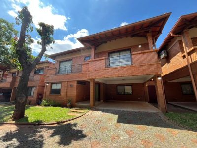 Alquiler en condominio Montecillo