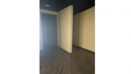 Alquiler en local comercial en plaza boulevard del este, costa del este