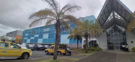 ALQUILER LOCAL COMERCIAL EN MEGAMALL TOCUMEN