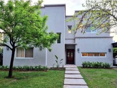 Alquiler temporal de casa en barrio La Comarca