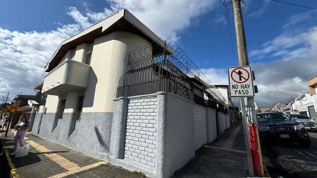 Alquiler y venta de casa, oficinas o comercio Heredia Centro