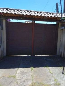  Alquilo amplia casa en Santo Domingo de Heredia ¢600.000