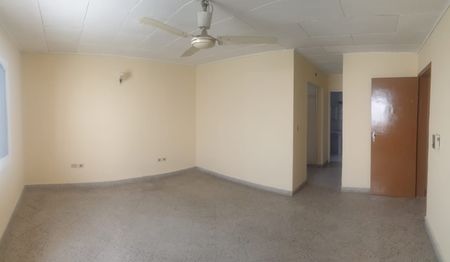 Alquilo Amplia Casa. Barrio Seminario. Cod 096