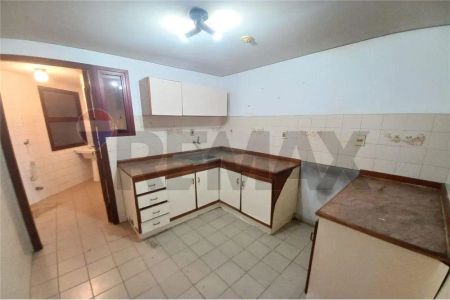 ALQUILO AMPLIO DEPARTAMENTO DE 3HAB + AREA DE SERVICIO EDIFICIO FARO DEL RIO DE ASUNCIÓN N.M Imagem 9 de 10