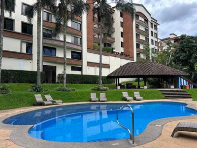  ALQUILO APARTAMENTO EN CONDOMINIO ESCAZU, SAN RAFAEL