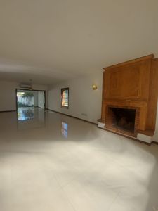 Alquilo Casa De 3 Suites. Barrio Manorá. Cod A6