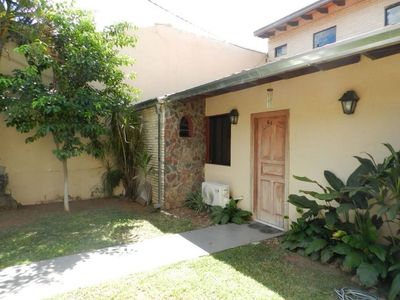 ALQUILO CASA EN ASUNCION BARRIO RECOLETA COD 5741 Imagem 6 de 9