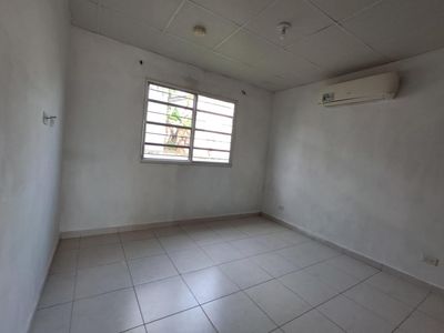  Alquilo casa en la hacienda vacamonte