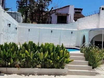 ALQUILO CASA EN LOS LAURELES Foto 2 de 3