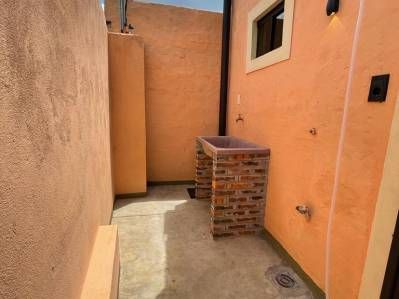 Alquilo casa en Luque, Barrio Campo Grande Foto 12 de 25