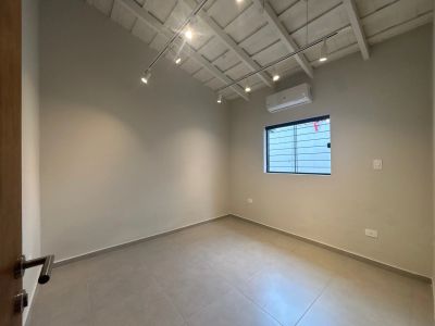 Alquilo casa nueva en Mburucuya, 3 dormitorios  Foto 15 de 16