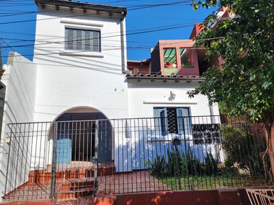 Alquilo Casita en el Barrio Pinoza a cuadras de Eusebio Ayala, Médicos del Chaco