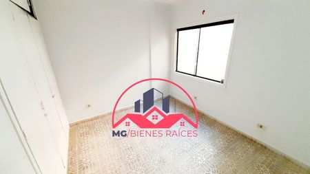 Alquilo Departamento de 2 Dormitorios zona Super 6 - Denis Roa Imagem 7 de 8