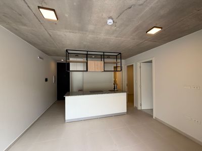 Alquilo departamento de 2 habitaciones en Luque zona Bolsiplas