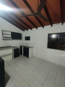 ALQUILO DEPARTAMENTO EN ASUNCION BARRIO MBURUCUYA COD 2048 Foto 3 de 5