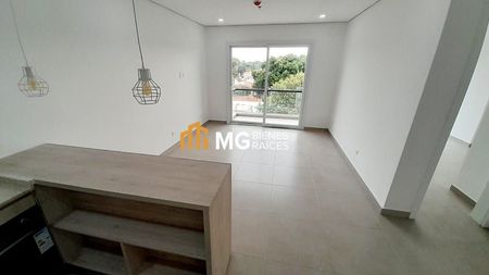 ALQUILO DEPARTAMENTO MONOAMBIENTE ZONA MCAL LOPEZ BARRIO HERRERA Foto 4 de 10