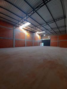 Alquilo Depósito a estrenar en Mariano Roque Alonso - Zona Aeropuerto