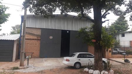 Alquilo Deposito En Fernando De La Mora Zona Sur. Cod. 059