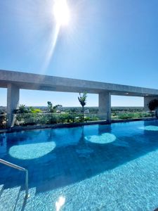 Alquilo Dpto Amoblado De 3 Habitaciones En Suite, Zona Ycua Sati.