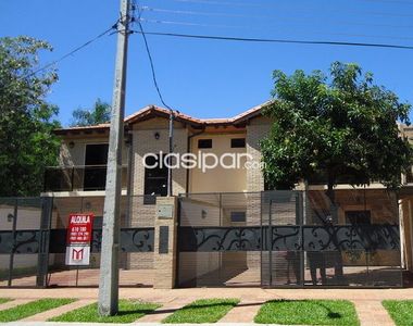 ALQUILO DUPLEX 3 DORM. - ZONA ITA ENRAMADA, LAMBARÉ (CÓD. 157)