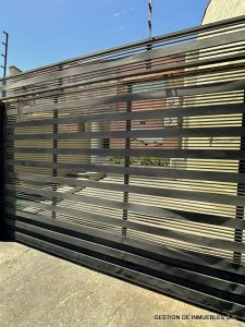 ALQUILO DUPLEX CON PATIO EN SAN VICENTE A30-16-4