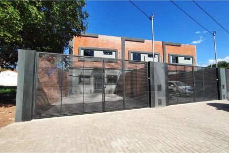 ALQUILO DUPLEX EN EN LUQUE