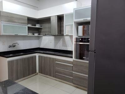 ALQUILO DUPLEX TOTALMENTE AMOBLADO DETRAS DE PASEO LA GALERIA Imagem 6 de 9