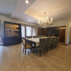 ALQUILO HERMOSA CASA AMOBLADA EN RECOLETA