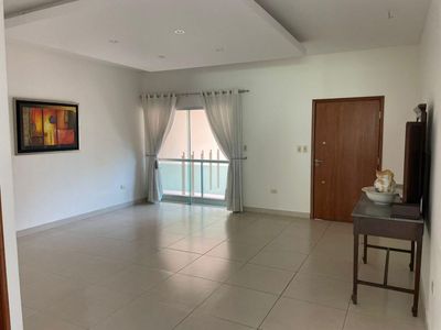 ALQUILO HERMOSA CASA EN B. HERRERA CON PISCINA - TRES DORMIT. EN SUITES