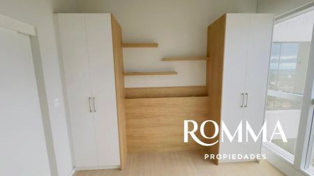 ALQUILO HERMOSO DEPARTAMENTO, 1 DORMITORIO, COCHERA, PISO 39 EDIF. PETRA TOWER