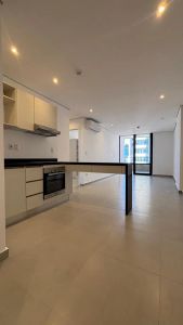 Alquilo Hermoso Departamento a Estrenar de 2 Dormitorios en suite y baño social con cochera y baulera en Punto Molas sobre Avda. Molas López