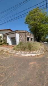 ALQUILO LOCAL COMERCIAL EN ZONA ESTRATEGICA - A 5 MIN DEL SHOPPING DEL SOL