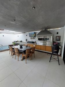ALQUILO O VENDO CASA EN ASUNCION BARRIO SAJONIA COD 4417