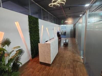 ALQUILO OFICINA CORPORATIVA – EDIFICIO ATRIUM