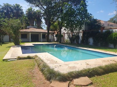 ALQUILO RESIDENCIA EN ASUNCION ZONA IDENTIFICACIONES COD 1644