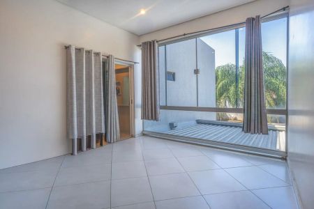 Alquilo Residencia  En Lambare Barrio Panambireta Foto 4 de 12