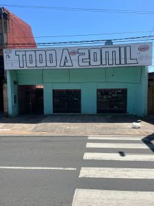 ALQUILO SALON COMERCIAL SOBRE CACIQUE LAMBARE
