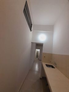 ALQUILO SHOWROOM SOBRE ACCESO SUR ZONA TRES BOCAS COD 2962